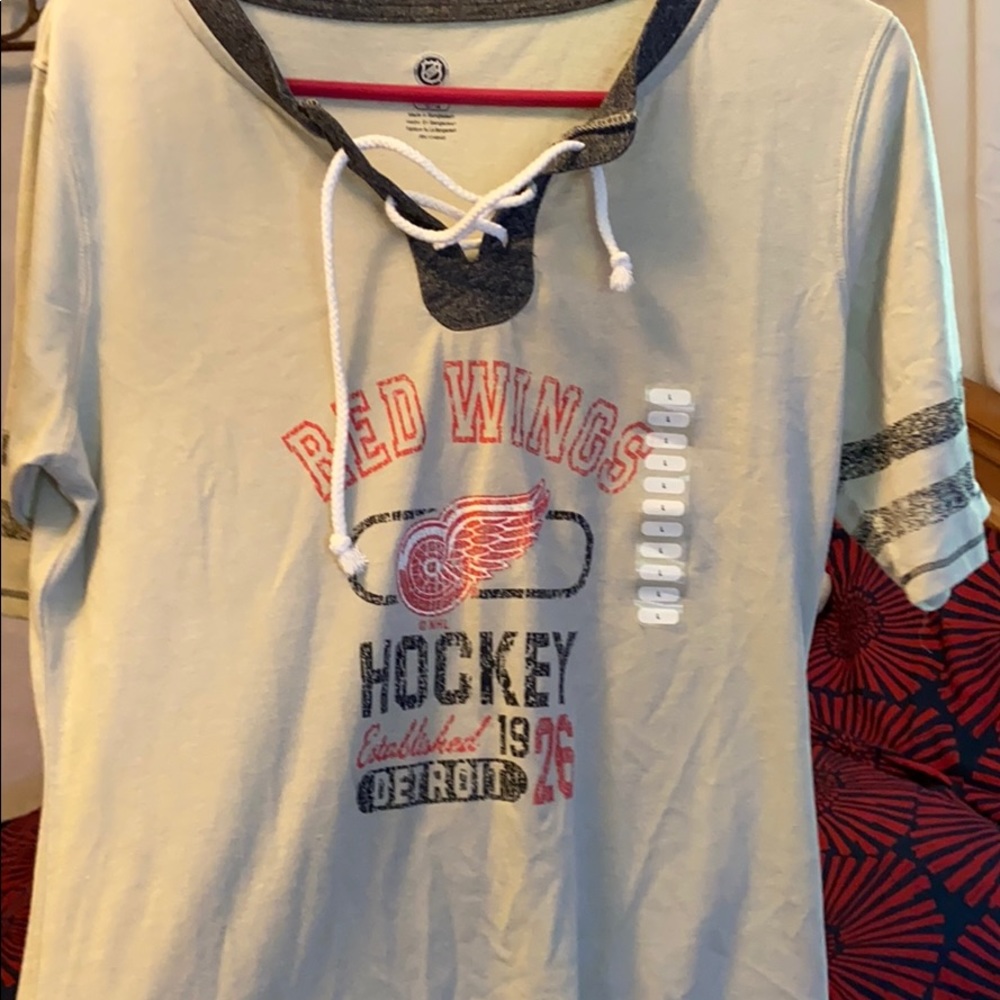 Red Wings Tee!